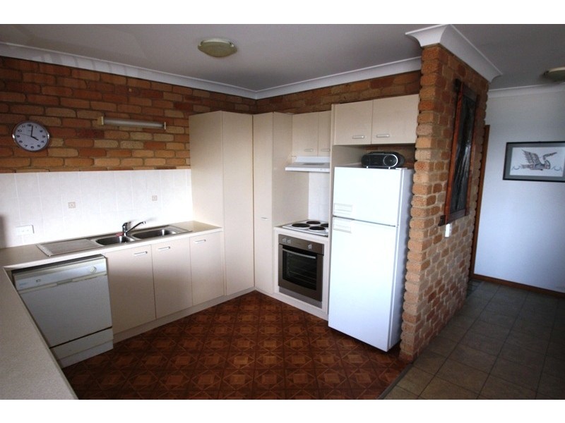 11/48 Parkyn Parade (Illawong), Mooloolaba QLD 4557