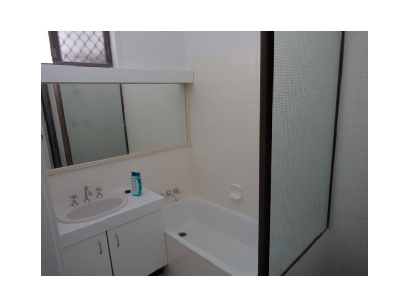 103 Palm Drive, Mooloolaba QLD 4557