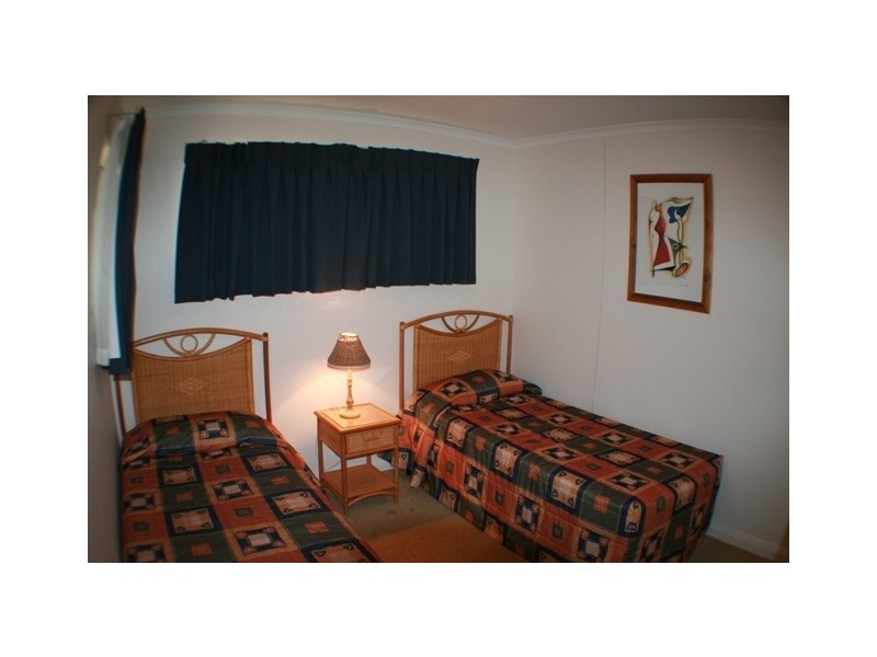 428/180 Alexandra Parade (Alex Beach Resort), Alexandra Headland QLD 4572