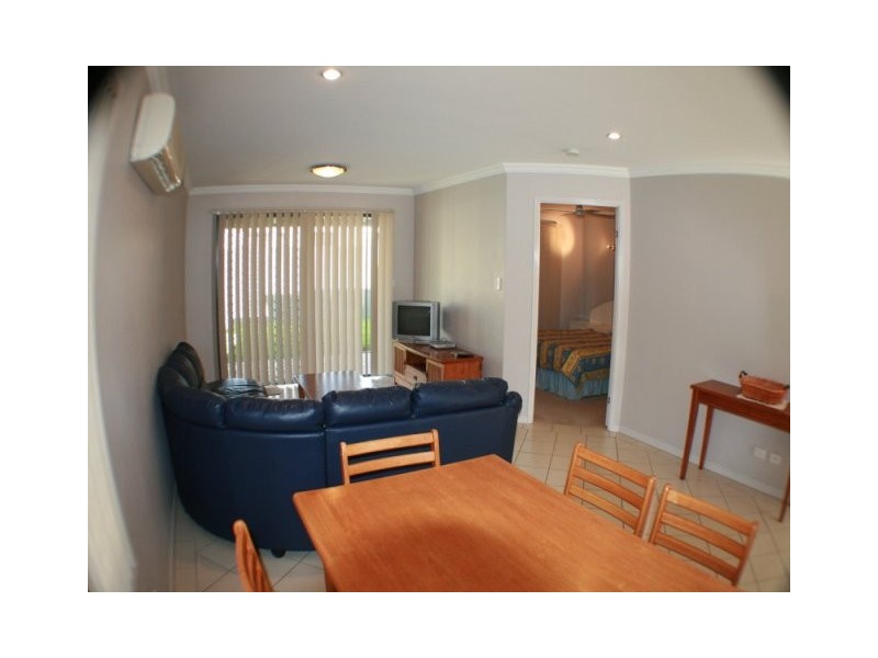 27A Oomoo Street, Buddina QLD 4575