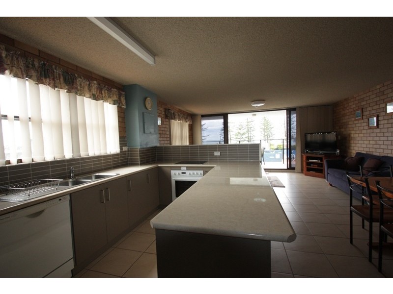 8/170 Alexandra Parade (Avalon), Alexandra Headland QLD 4572