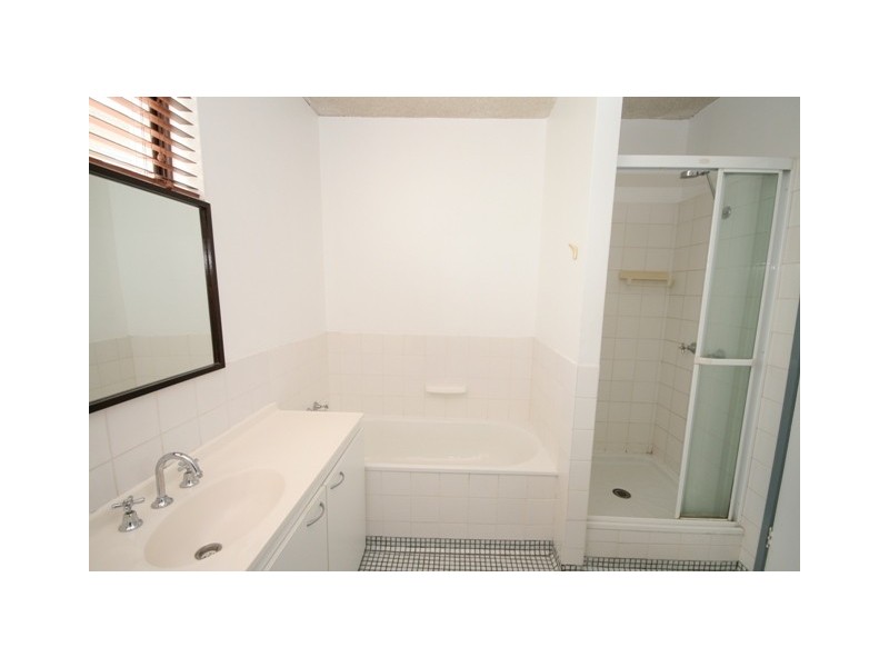 10/14 Mary Street (Warroo), Alexandra Headland QLD 4572
