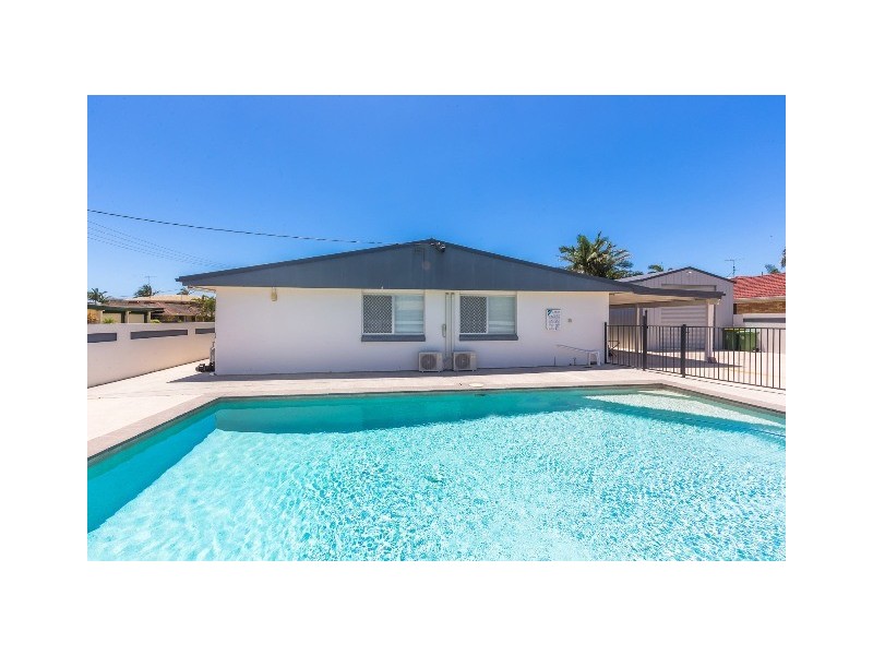1 Marloo Court, Minyama QLD 4575