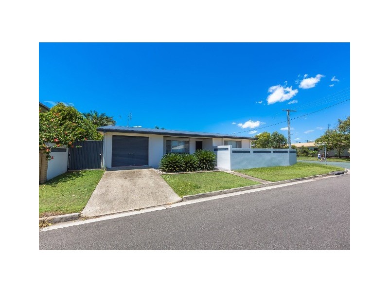 1 Marloo Court, Minyama QLD 4575