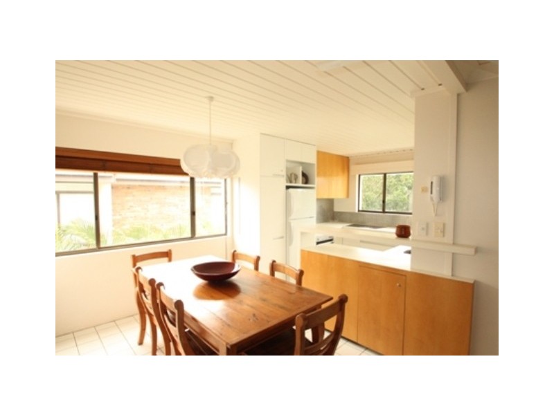 5/56 Parkyn Parade (Windmill), Mooloolaba QLD 4557