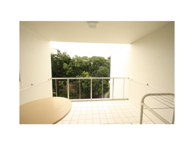 5/56 Parkyn Parade (Windmill), Mooloolaba QLD 4557