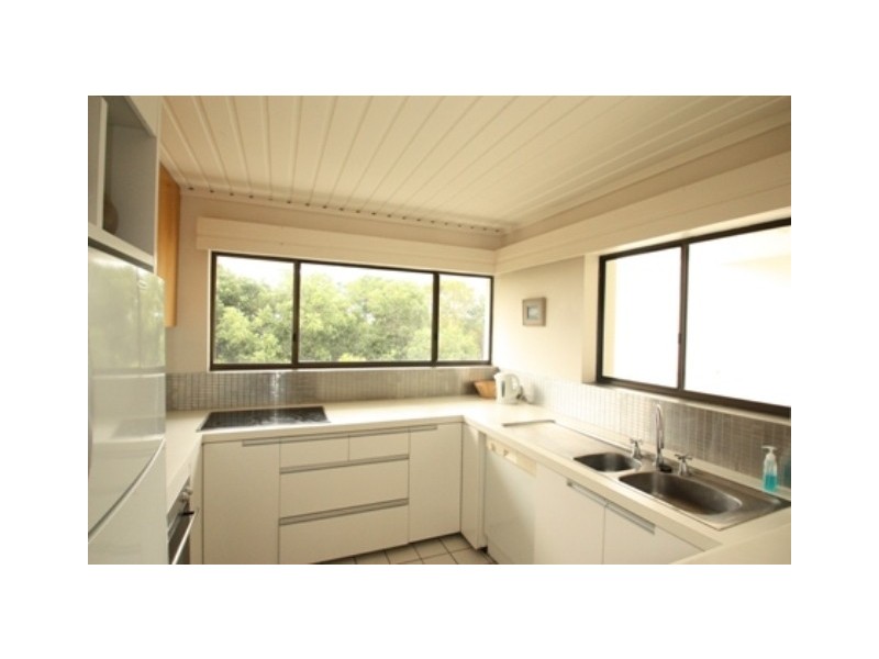 5/56 Parkyn Parade (Windmill), Mooloolaba QLD 4557