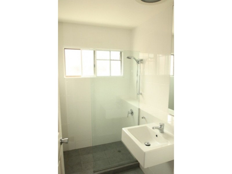 5/56 Parkyn Parade (Windmill), Mooloolaba QLD 4557