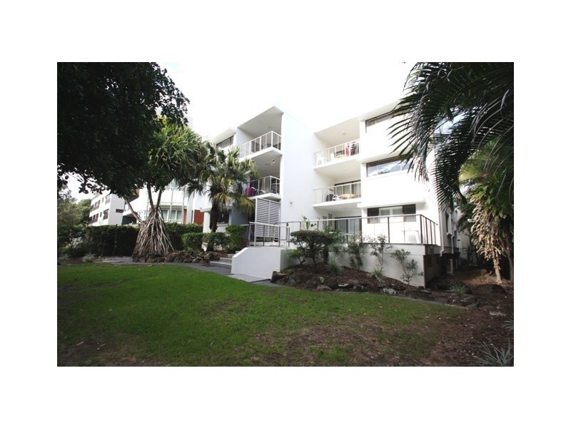 5/56 Parkyn Parade (Windmill), Mooloolaba QLD 4557