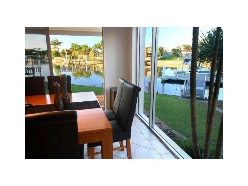 1 Waringa Court, Minyama QLD 4575