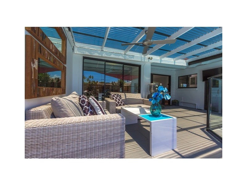 1 Ulaka Court, Mooloolaba QLD 4557