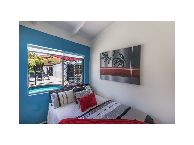 1 Ulaka Court, Mooloolaba QLD 4557