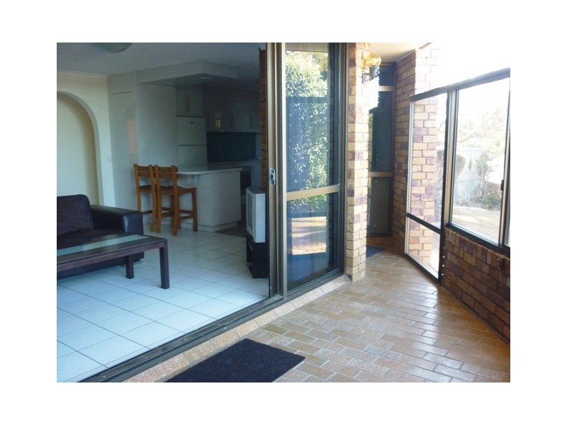 1/50 Parkyn Parade (Jedda), Mooloolaba QLD 4557
