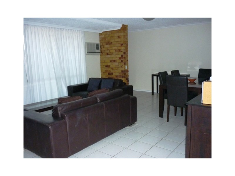 1/50 Parkyn Parade (Jedda), Mooloolaba QLD 4557