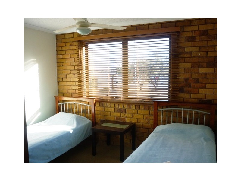1/50 Parkyn Parade (Jedda), Mooloolaba QLD 4557