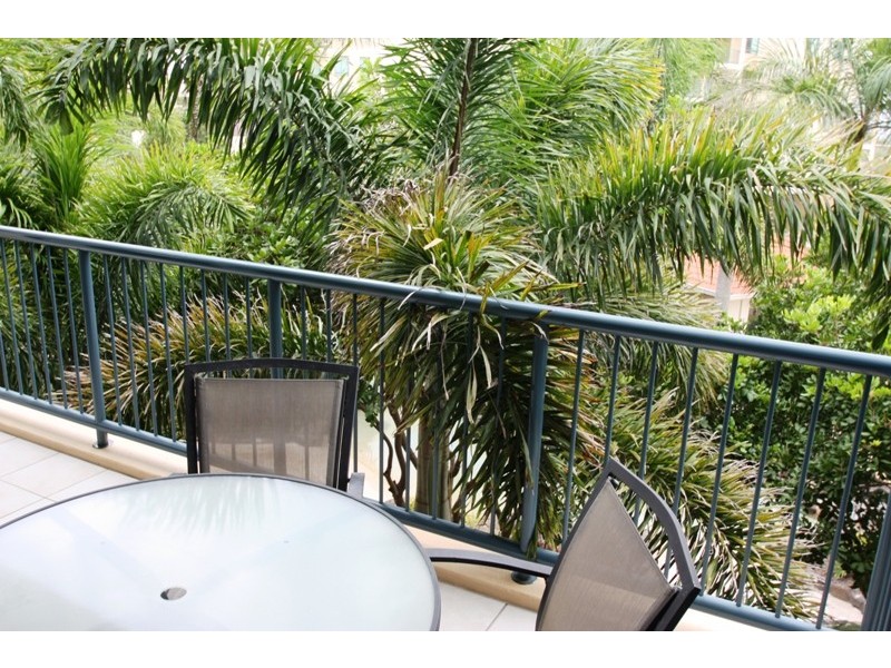 333/98 Alexandra Parade (Seaforth : Cascades), Alexandra Headland QLD 4572