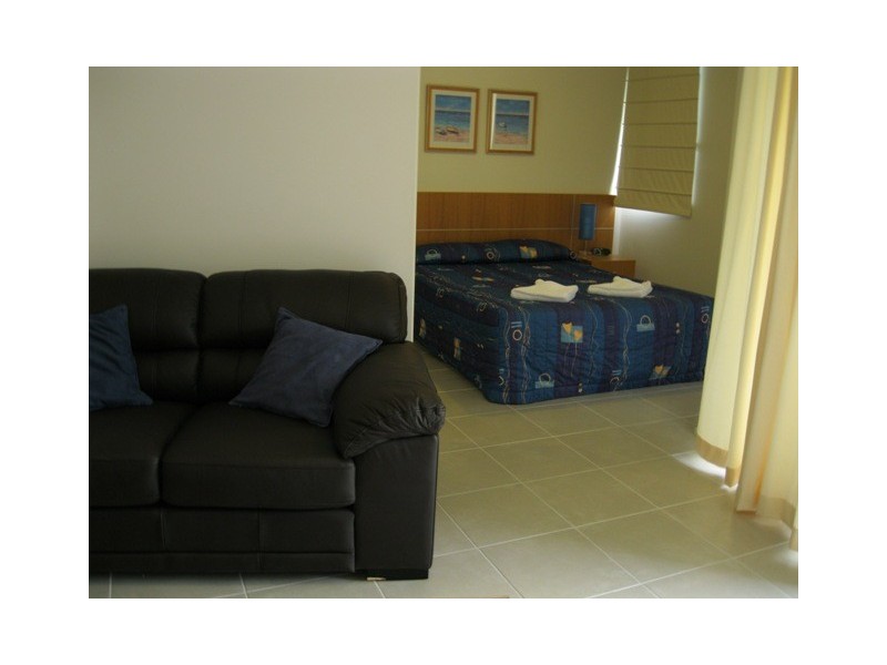 333/98 Alexandra Parade (Seaforth : Cascades), Alexandra Headland QLD 4572