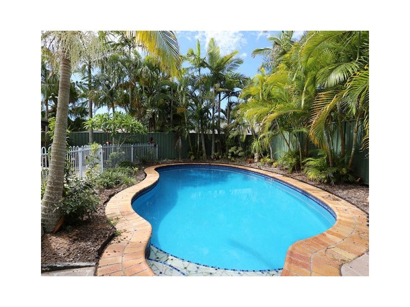 5 Mara Close, Mountain Creek QLD 4557