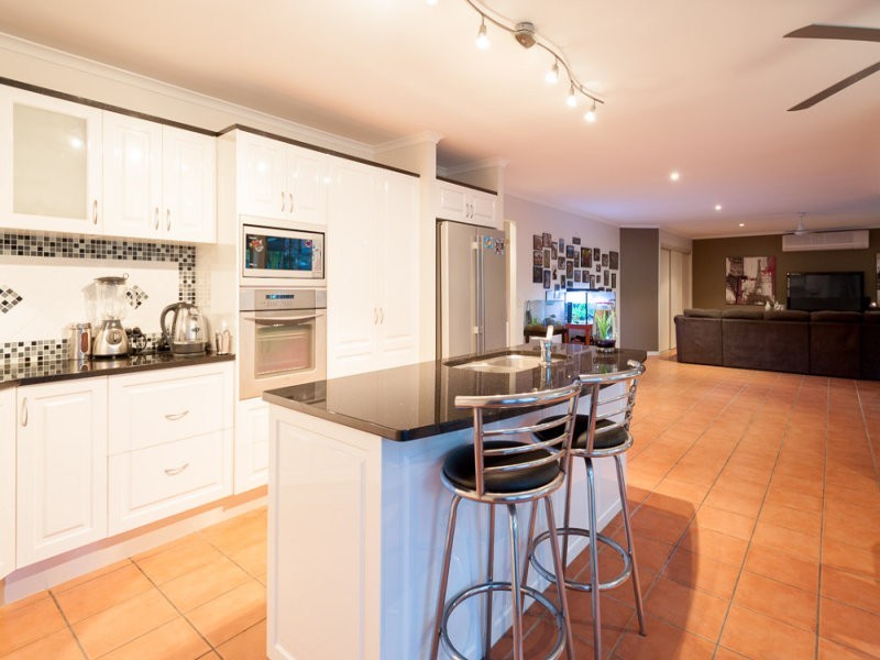 5 Mara Close, Mountain Creek QLD 4557