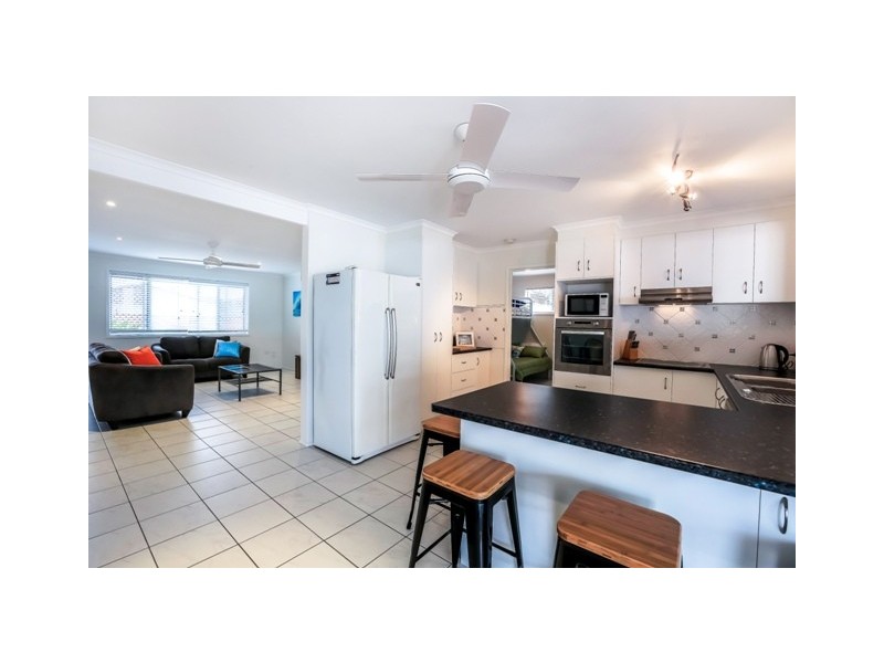 1 Marloo Court, Buddina QLD 4575