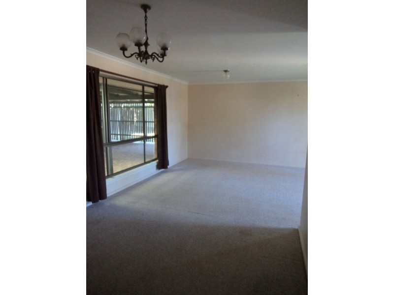 1 Ibis Court, Parrearra QLD 4575