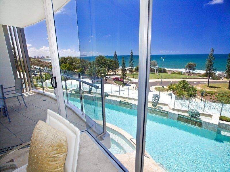 304/101-105 Mooloolaba Esplanade (Oceans), Mooloolaba QLD 4557