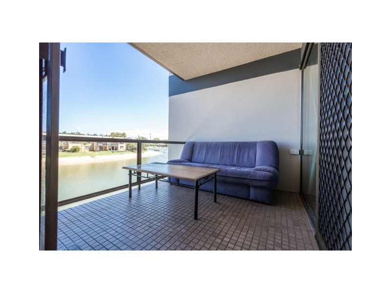 8/11-13 Pangarinda Place, Mooloolaba QLD 4557