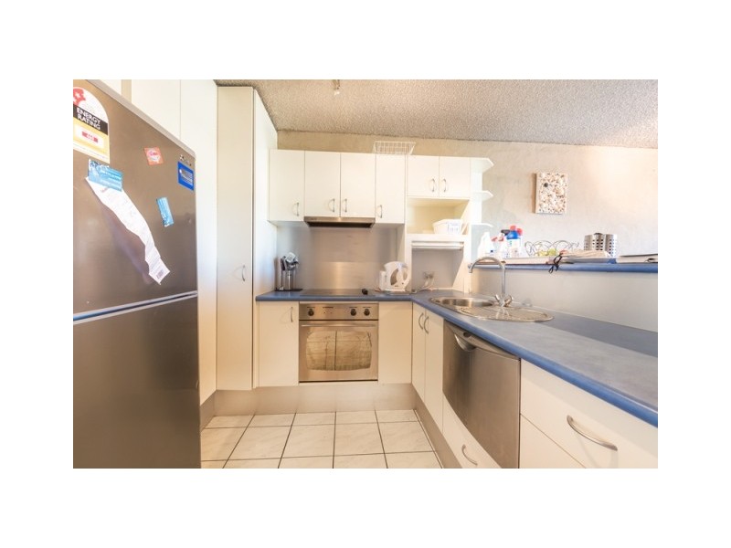 8/11-13 Pangarinda Place, Mooloolaba QLD 4557
