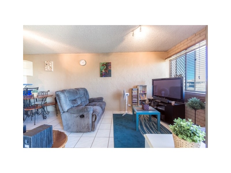 8/11-13 Pangarinda Place, Mooloolaba QLD 4557