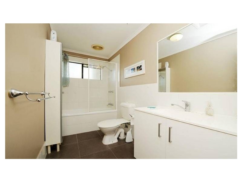 2 / 29 Venning Street (Venning Lodge), Mooloolaba QLD 4557