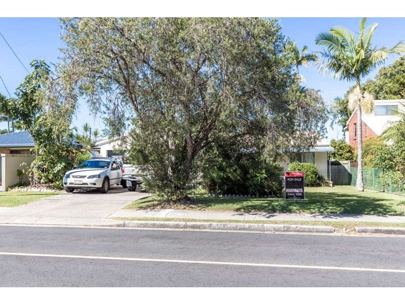 73 Goonawarra Drive, Mooloolaba QLD 4557
