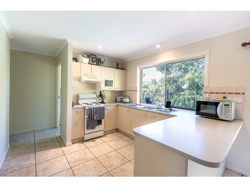 73 Goonawarra Drive, Mooloolaba QLD 4557