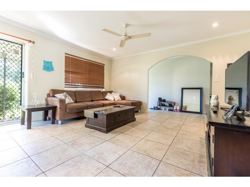 73 Goonawarra Drive, Mooloolaba QLD 4557