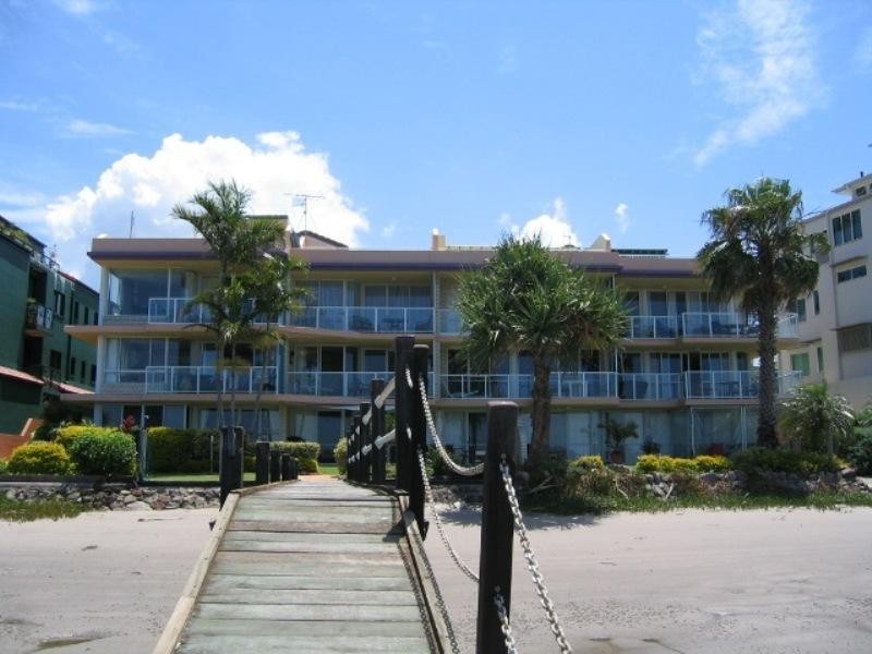 9/55 River Esplanade (Riverside), Mooloolaba QLD 4557