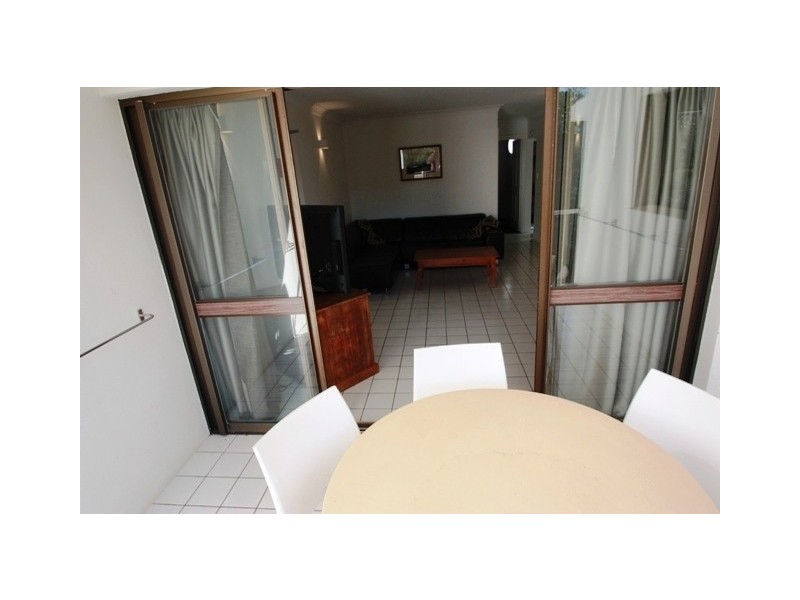 5/56 Parkyn Parade (Windmill), Mooloolaba QLD 4557