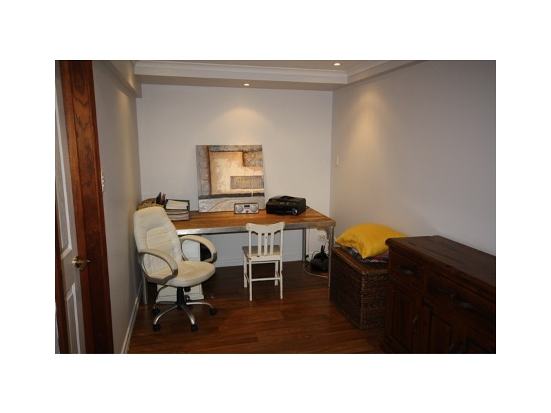 31 Namba Street, Pacific Paradise QLD 4564