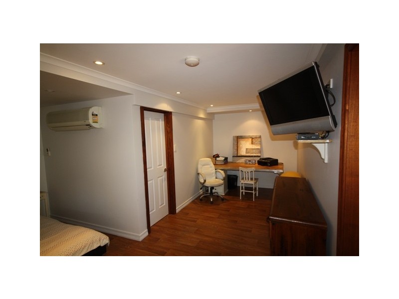 31 Namba Street, Pacific Paradise QLD 4564