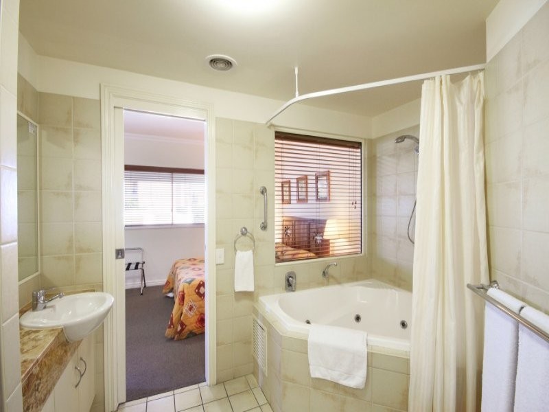 304 / 35-69 First Avenue (Raffles), Mooloolaba QLD 4557