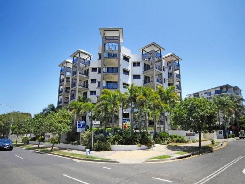 304 / 35-69 First Avenue (Raffles), Mooloolaba QLD 4557