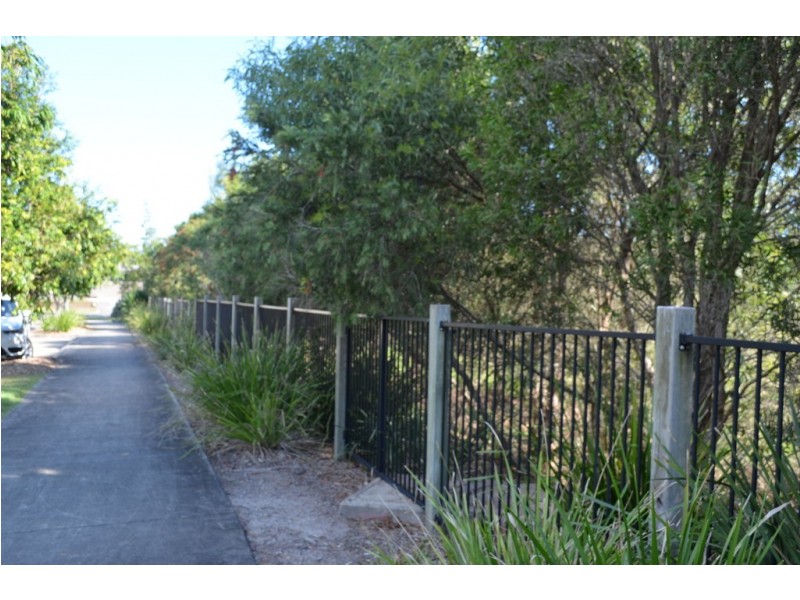 9 Clarence Place, Sippy Downs QLD 4556