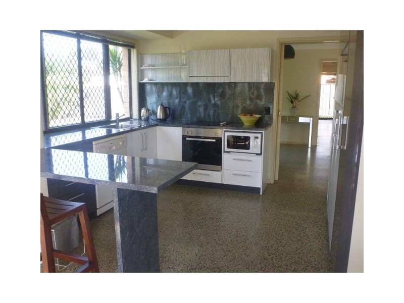 7 Naroo Court, Mooloolaba QLD 4557