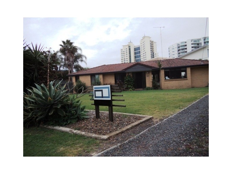 7 Naroo Court, Mooloolaba QLD 4557