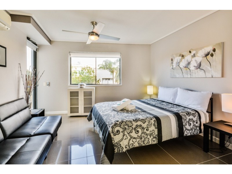201 / 29 First Avenue, Mooloolaba QLD 4557