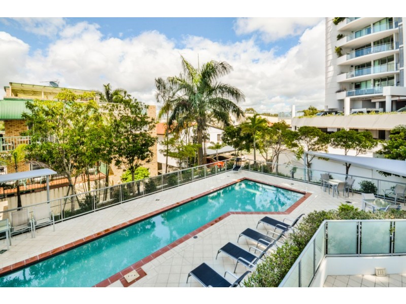 901 / 29 First Avenue, Mooloolaba QLD 4557