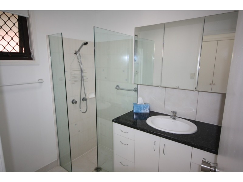 173 4 Longwood street, Minyama QLD 4575