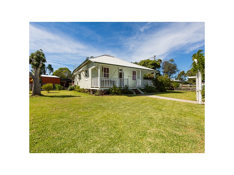2 Toowoomba Road, Crows Nest QLD 4355