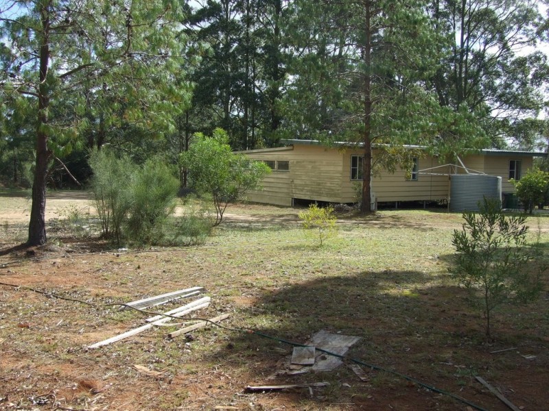 11 Marion Street, Pechey QLD 4352