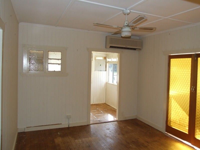 2 Hartwig Street, Goombungee QLD 4354