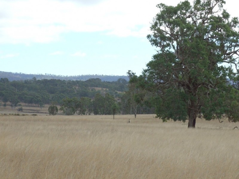 3245 New England Highway, Cooyar QLD 4402