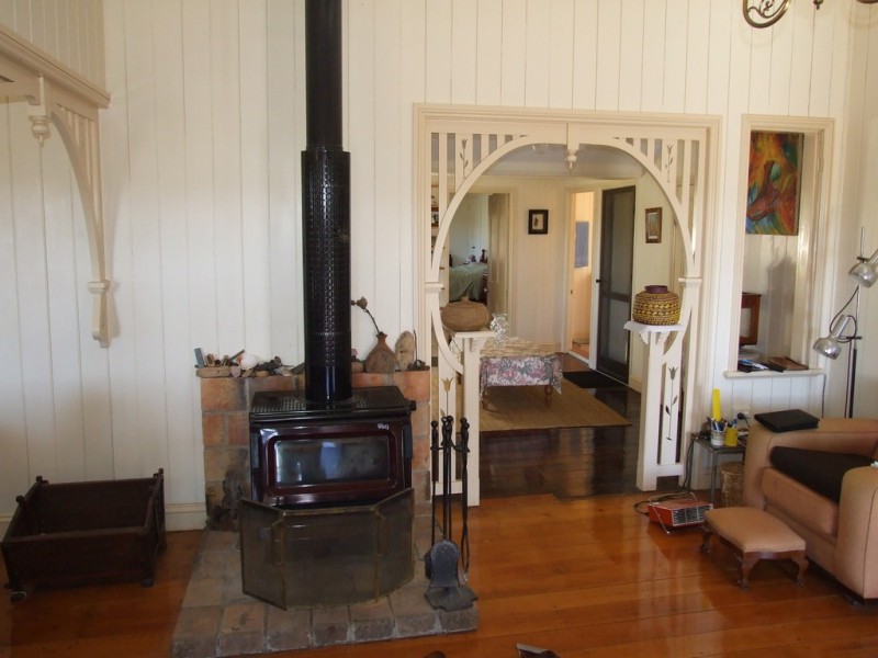 233 Coalbank Road, Crows Nest QLD 4355